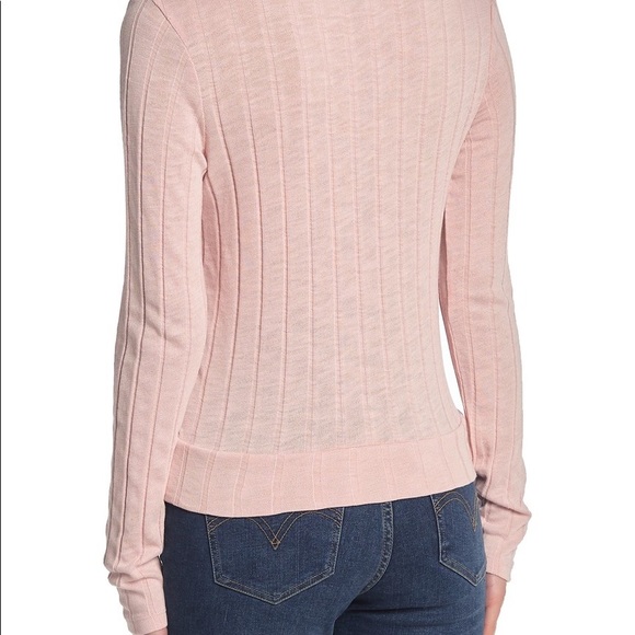 SAM Adorable ribbed surplice top. So. M. New. - Picture 5 of 5